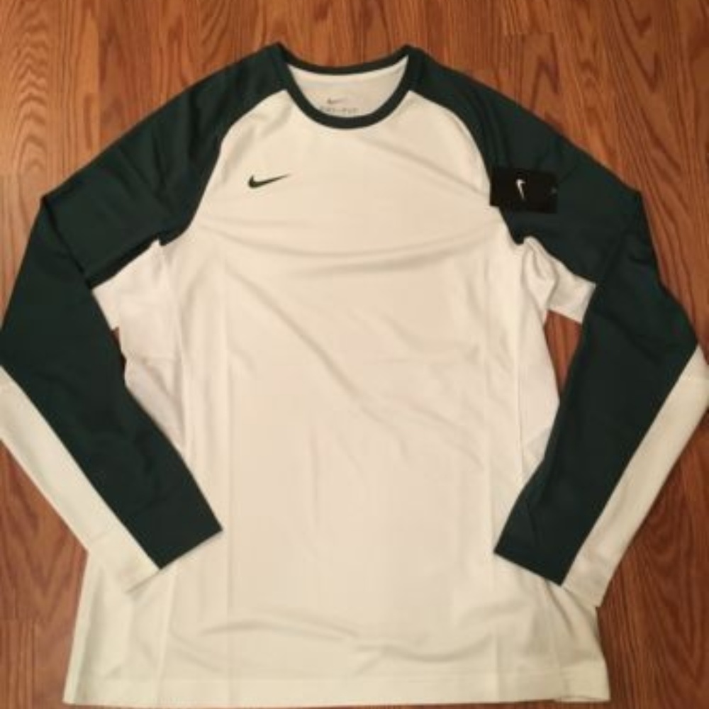 NIKE- DRI FIT BASKETBALL WARMUP SHIRT- NWT